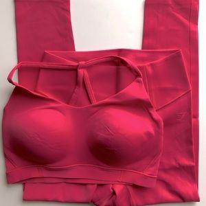 Gymshark Studio 7/8 Leggings & Studio Sports Bra Set